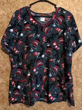Dr. Seuss Gray, Black & Red Cat in the Hat Print Women’s Scrub Top